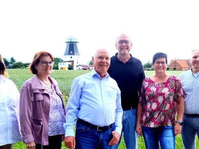 Die Kandidatinnen und Kandidaten der UWGOkel